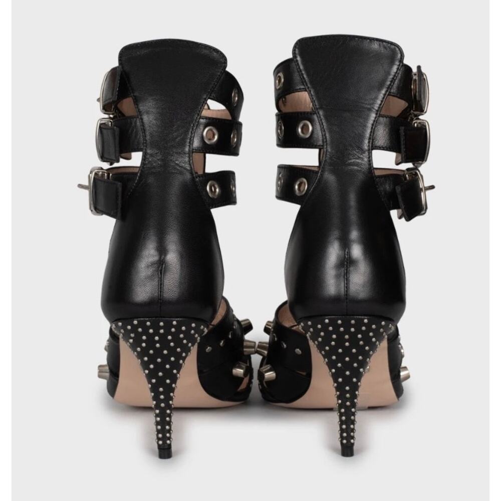 NWB Elegant Gucci Black Leather Studded Wedge Heels Sz. 39 - Picture 4 of 5